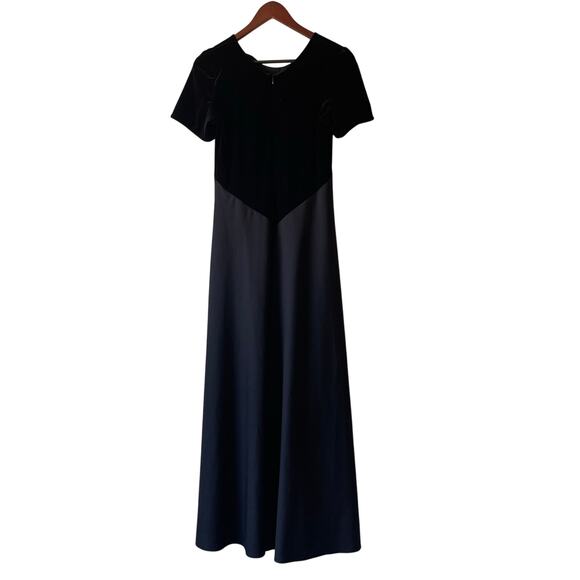 Vintage 70s Black Velour Top Maxi Evening Gown Gothic Witchy Dress Size medium - Picture 4 of 7